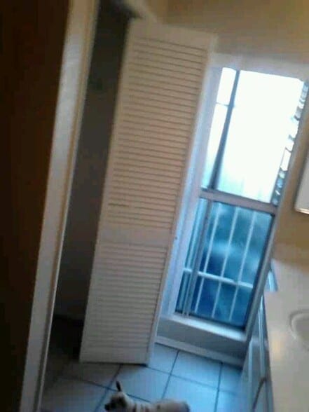 Building Photo - 101 W Olive Ave