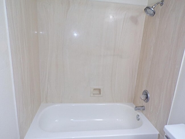 Building Photo - 4232 Ave Palermo