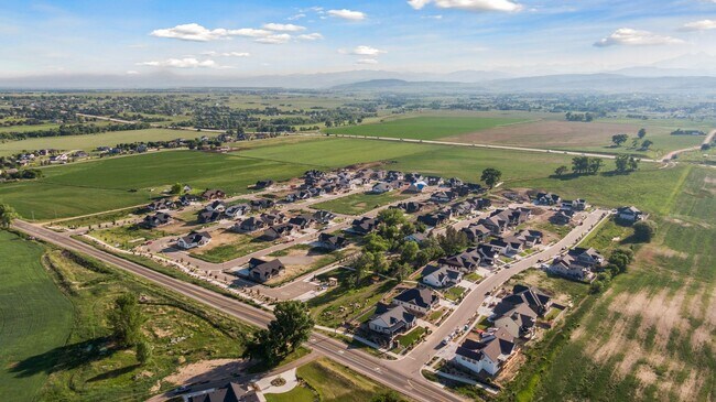 Building Photo - New Charming Berthoud Home with Modern Comfort | $1000 Deposit with Approved Credit and TWO WEEKS...