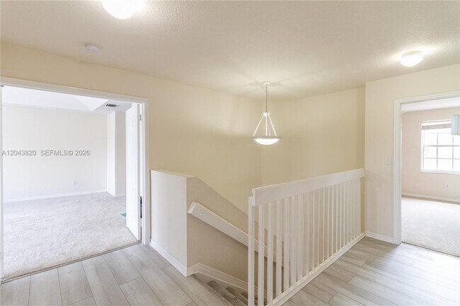 Building Photo - 1473 SW 158th Ave
