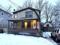 Building Photo - 306 Dehart Ave