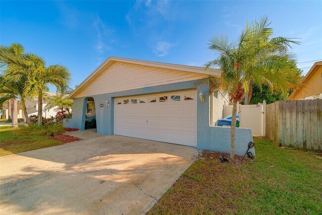 Building Photo - 10451 119th St