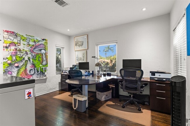 Building Photo - 482 NE 93rd St