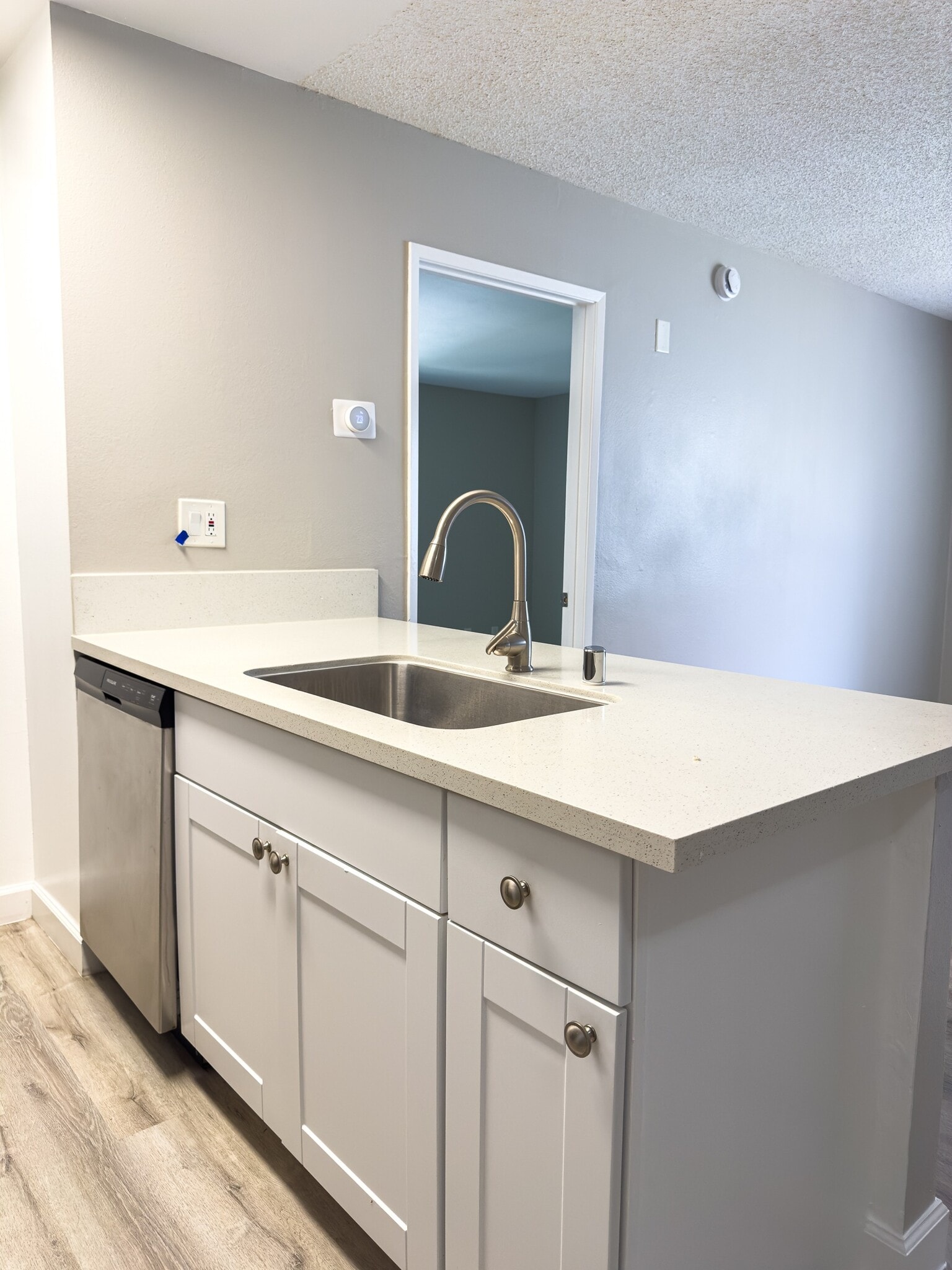 Building Photo - Jordan Apartments