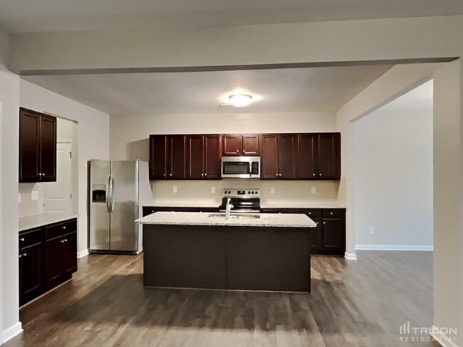 Building Photo - 147 Southwind Ln