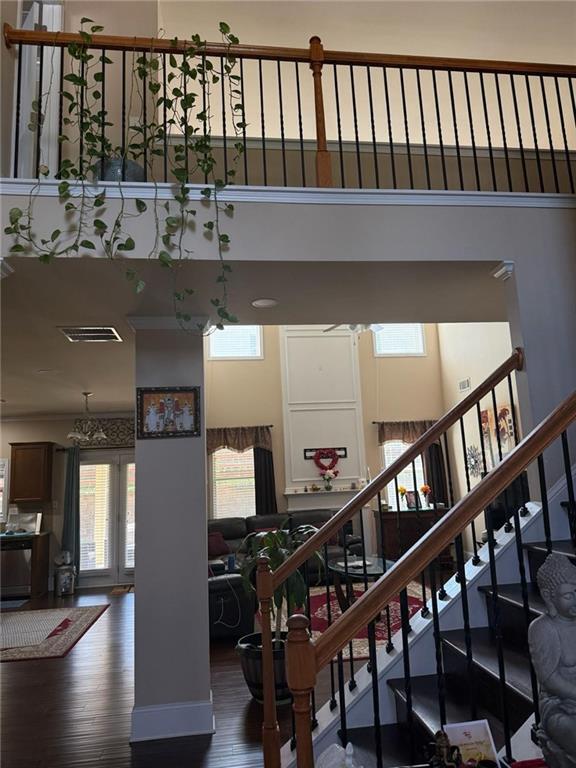 Building Photo - 480 Meadow Hill Dr