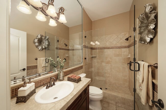 Building Photo - 2510 Tiverton Dr