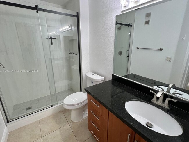 Building Photo - 3410 Pinewalk Dr N