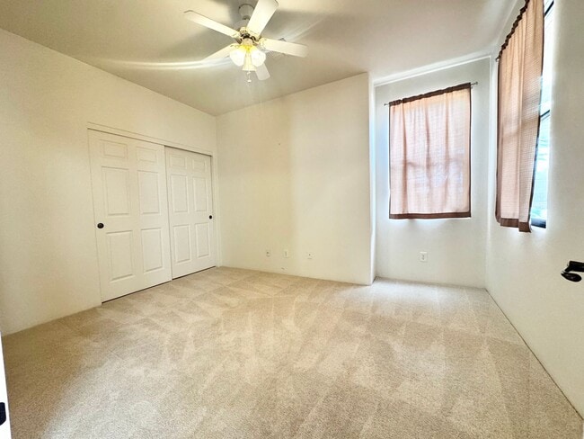 Building Photo - 3BR/2BA/2CG, 1561 sq.ft. rental in Sierra Vista, AZ