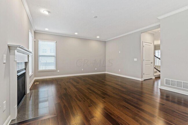 Building Photo - 5912 Danann Dr
