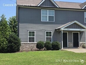 Building Photo - 1247 Macedonia Dr