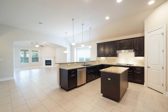 Building Photo - 3825 Vinalopo Dr