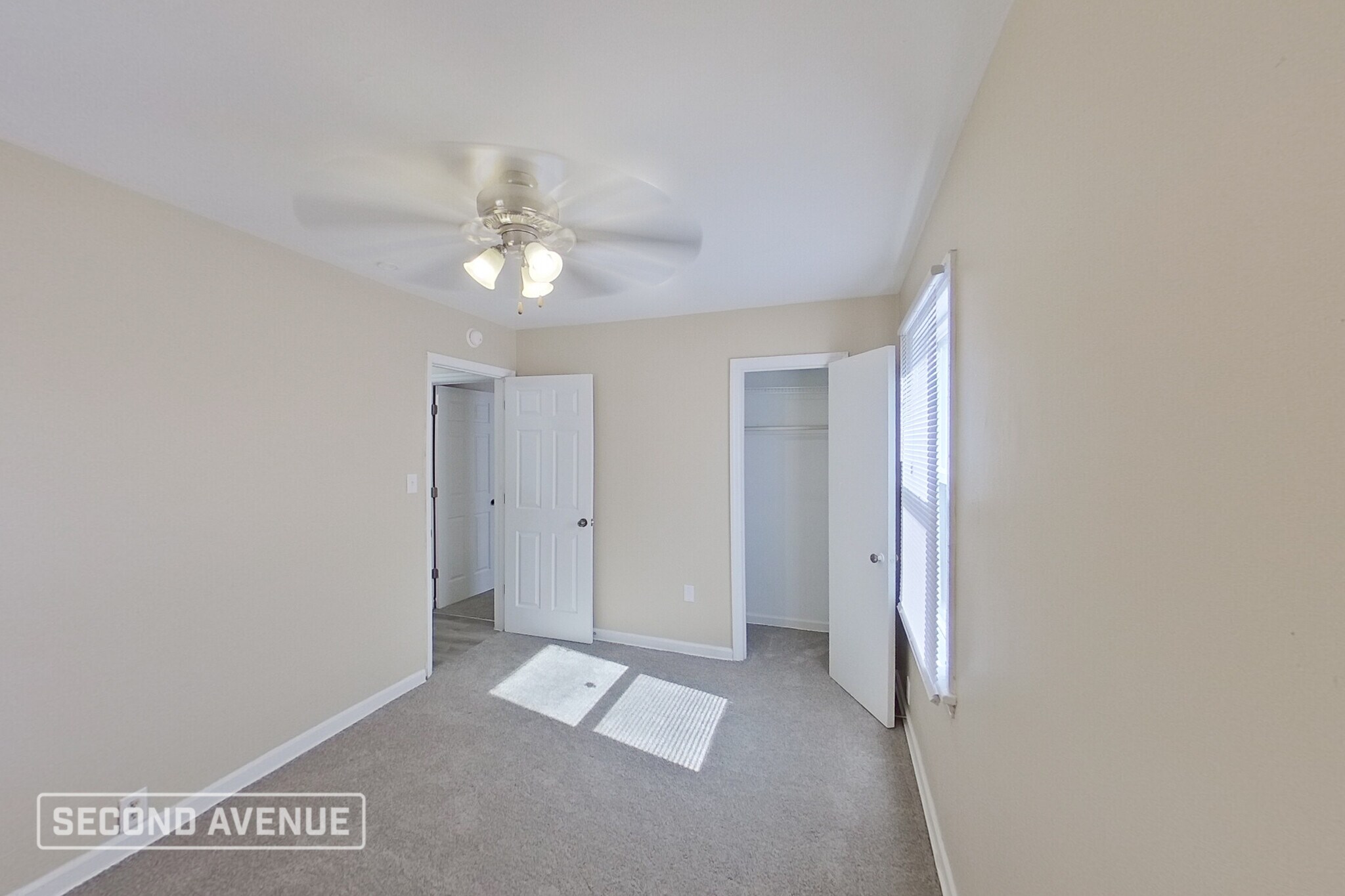 Building Photo - 4772 Jefferson St