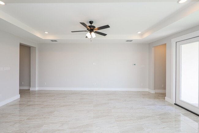 Building Photo - 1008 True Patriot Dr