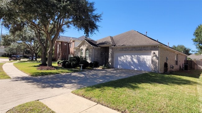 Primary Photo - 17906 Castle Heath Ln