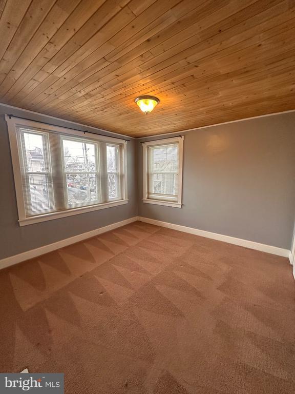 Building Photo - 300 S 3rd Ave