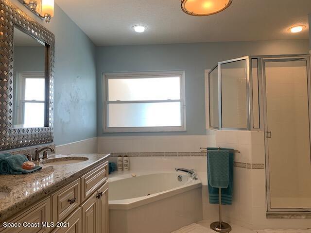 Building Photo - 16 Marina Isles Blvd