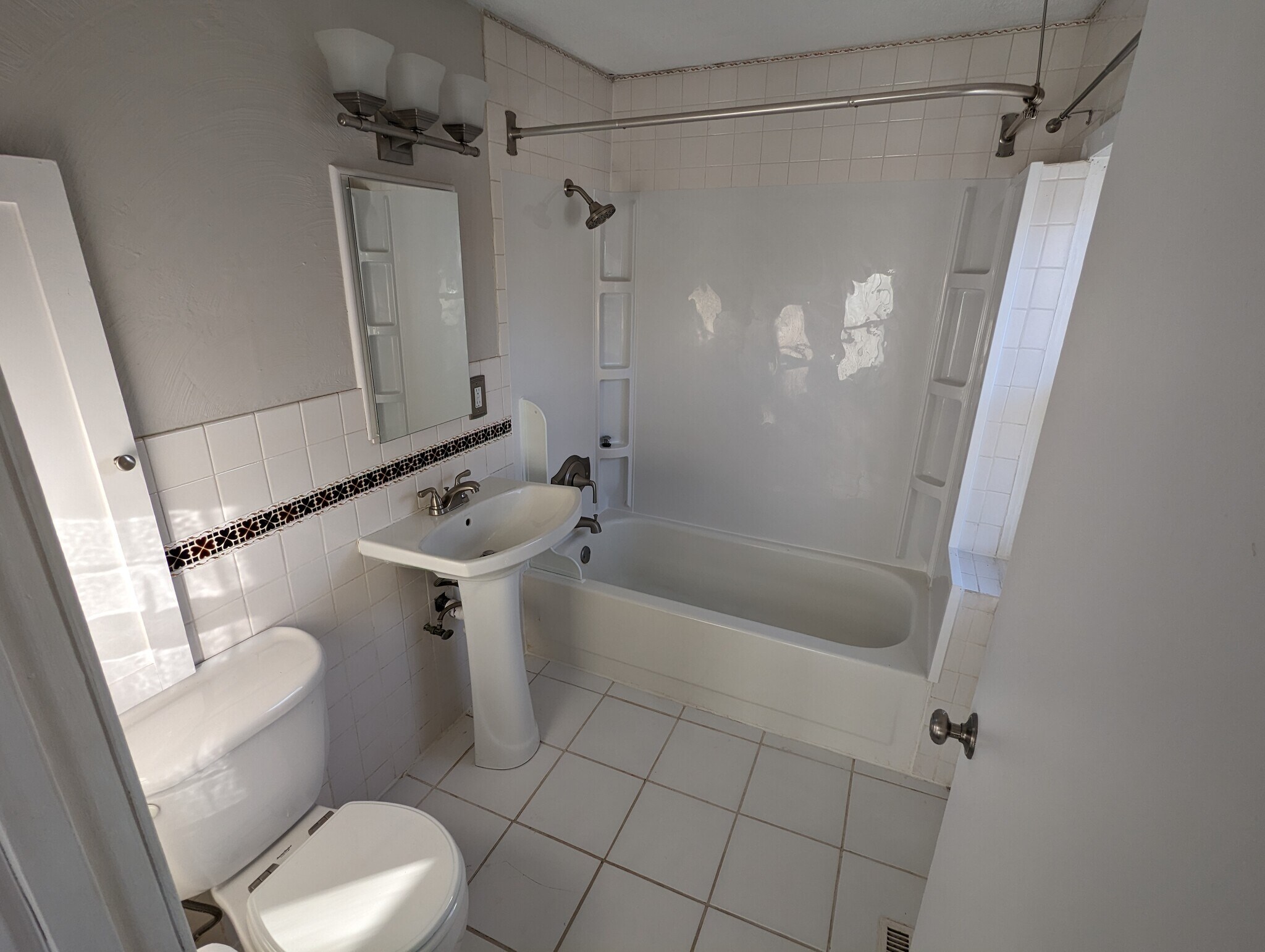 Bathroom - 1605 3rd St NE