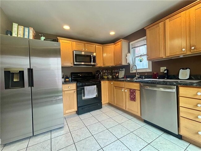 Building Photo - 2513 Larkins Wy