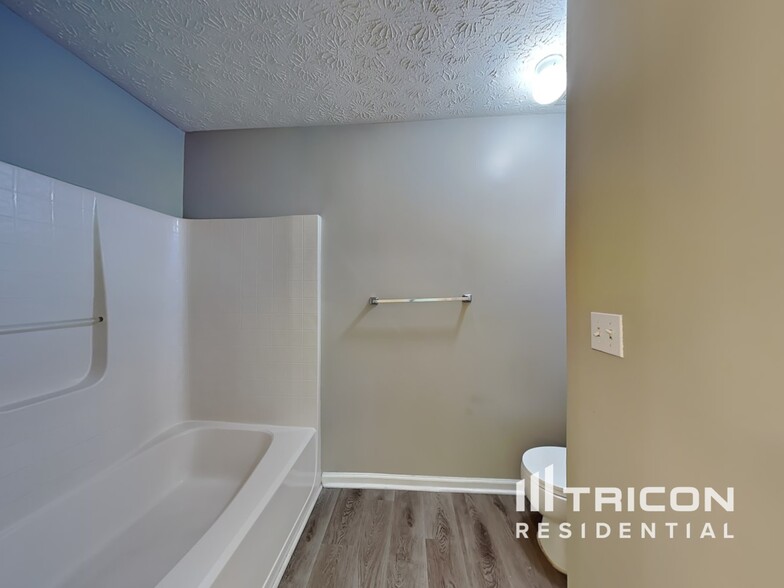 Building Photo - 3886 Ligney Creek Ct