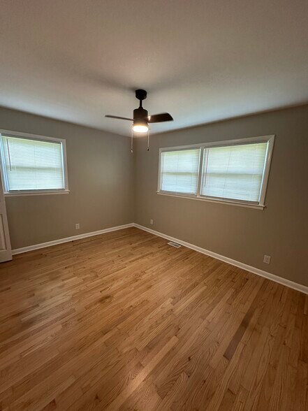 Building Photo - 1106 Toddington Dr