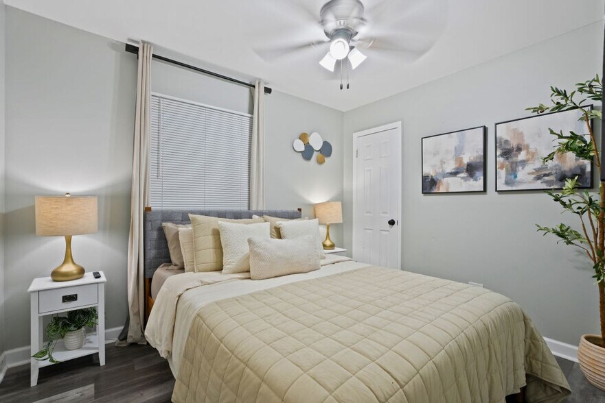 Building Photo - 508 S Warrington Rd