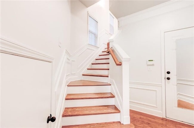 Building Photo - 3304 Ferncliff Ct