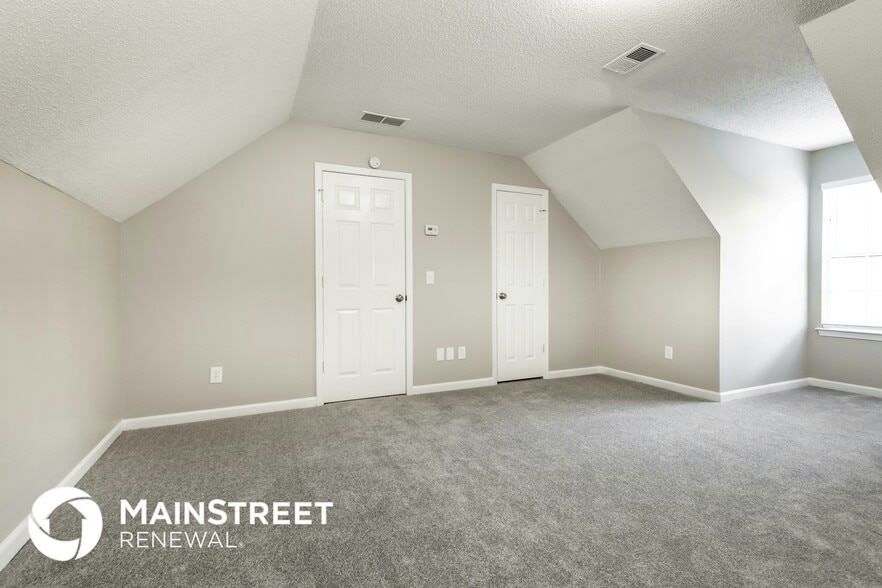 Building Photo - 3144 Manorside Way SW