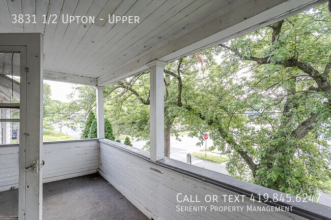 Building Photo - 3831 1/2 Upton-Upper