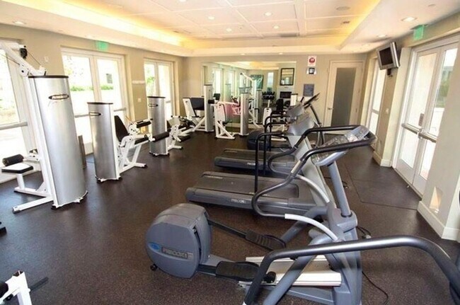 Building Photo - Gated Community With Pool and Fitness Center / 2 Beds 2 Baths