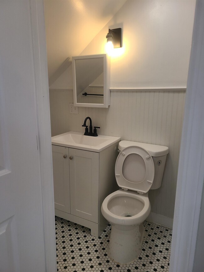 Building Photo - 201-203-203 N 2nd St