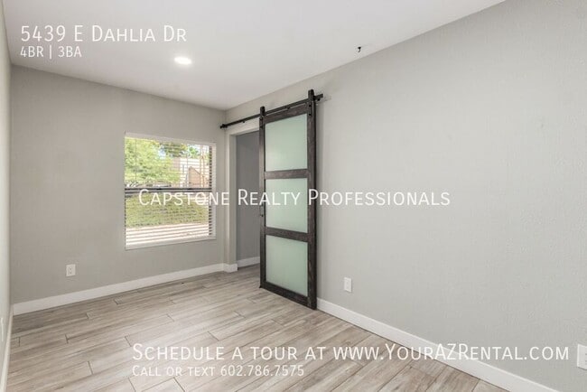 Building Photo - 5439 E Dahlia Dr