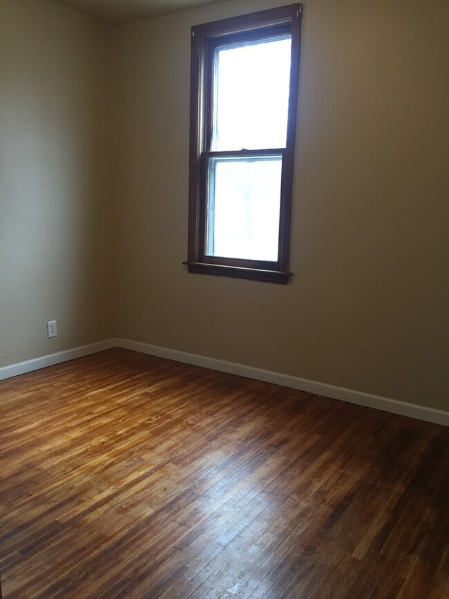 Building Photo - 1026 Fulton St