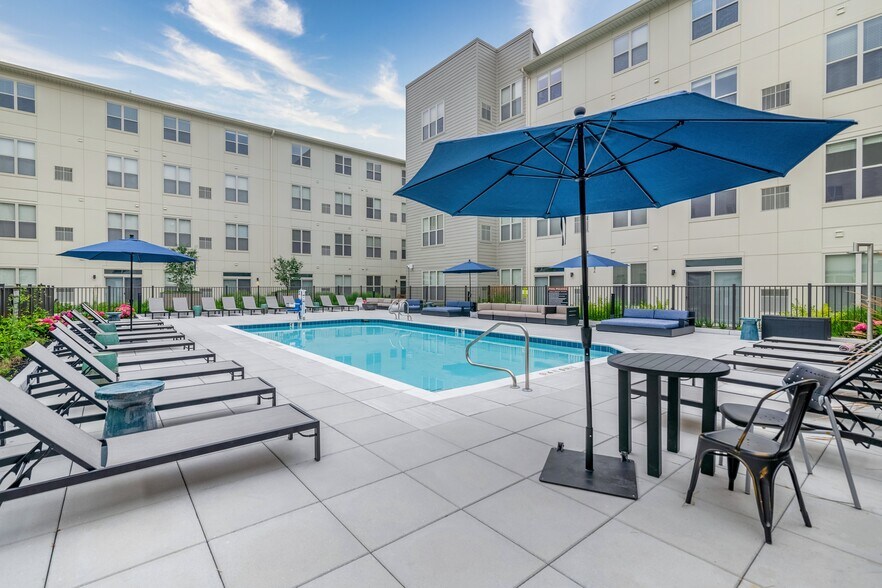 The Walcott Hackensack 435 Main St Hackensack NJ 07601 Apartment Finder