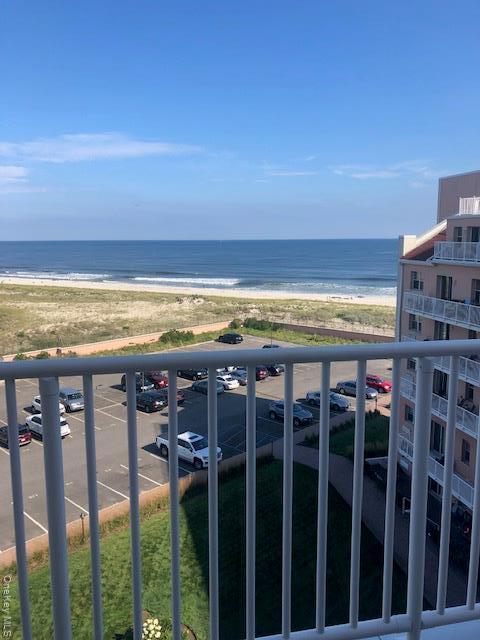 Building Photo - 2 Richmond Rd