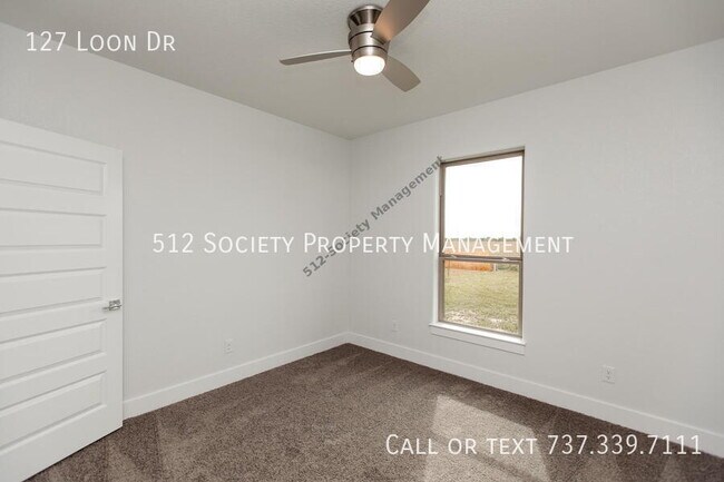 Building Photo - 127 Loon Dr