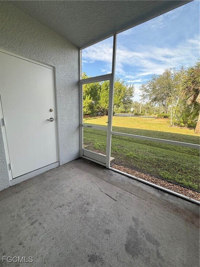 Building Photo - 8555 Bernwood Cove Loop