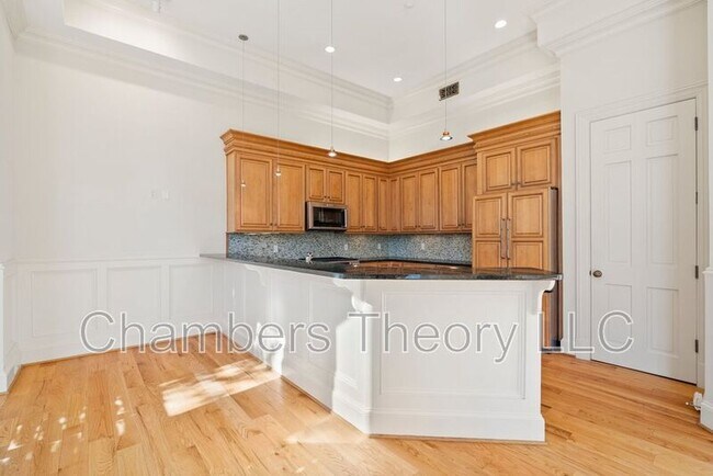 Building Photo - 4 Logan Cir NW