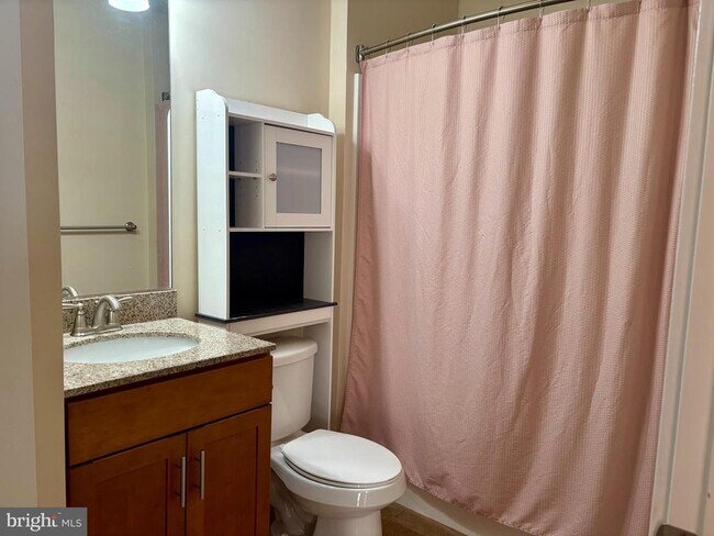 Primary Photo - 101 S Commerce St