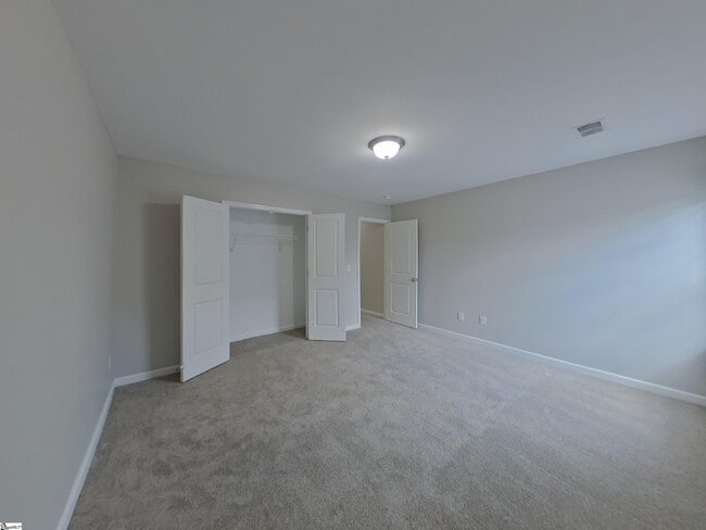 Building Photo - 117 Prairie Wolf Run
