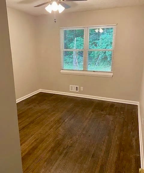 Bedroom 2 - 415 S Sugar Creek Blvd