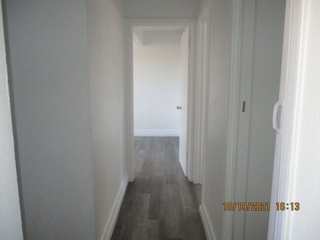 Building Photo - 540 North Ave