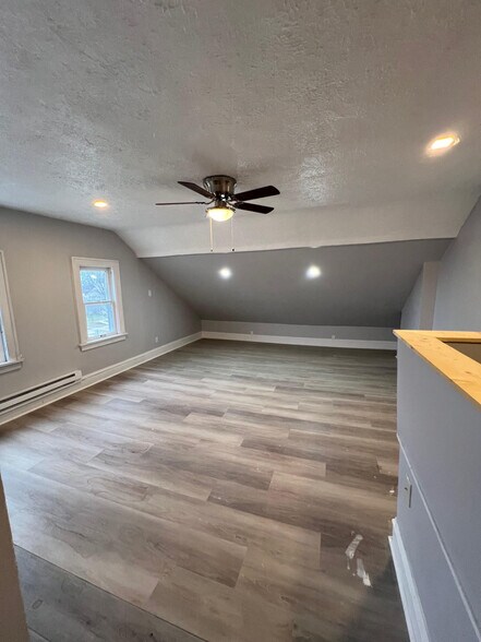 Building Photo - 2215 Godnor Rd