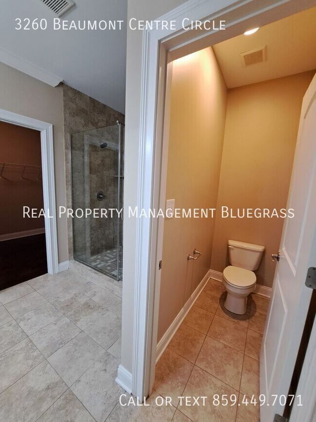 Building Photo - 3260 Beaumont Centre Cir
