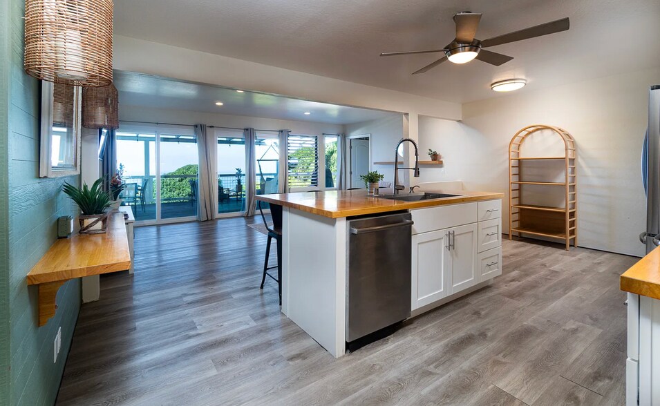 Building Photo - 77-6452-6452 Leilani St