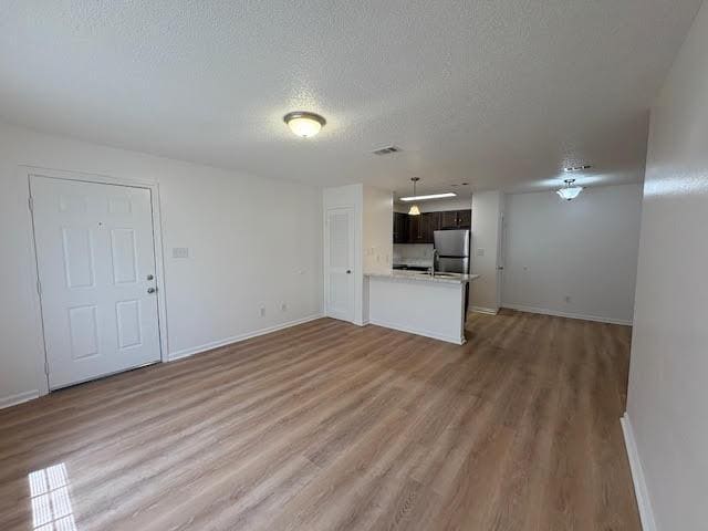 Building Photo - 100 Kazmira Ct
