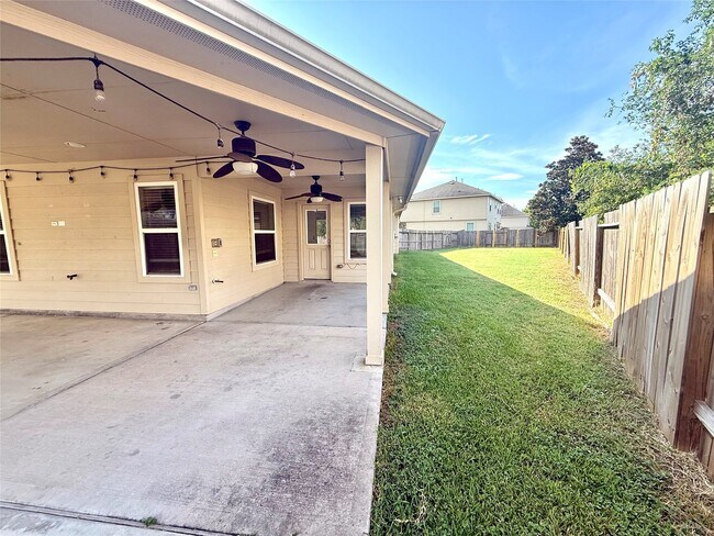 Building Photo - 25002 Tancy Ranch Ct