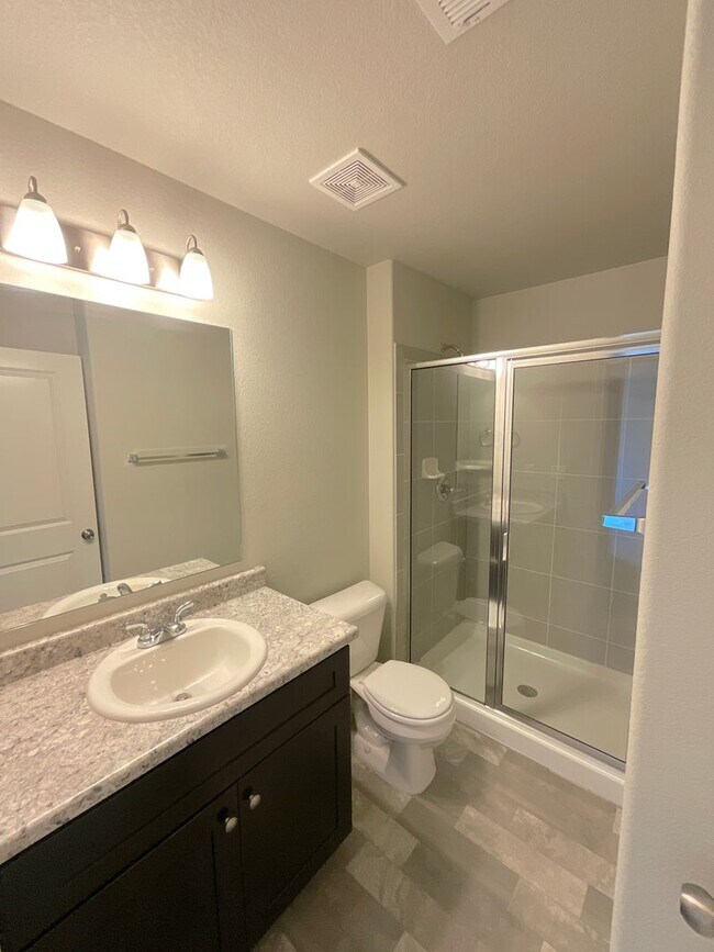 Building Photo - 2 Bedroom Home Available Near S Union Blvd & Martin Luther Kings Jr Bypass!