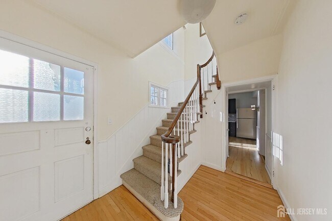 Building Photo - 205 Ashland Rd