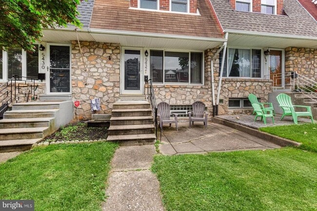 Building Photo - 5432 Vicaris St